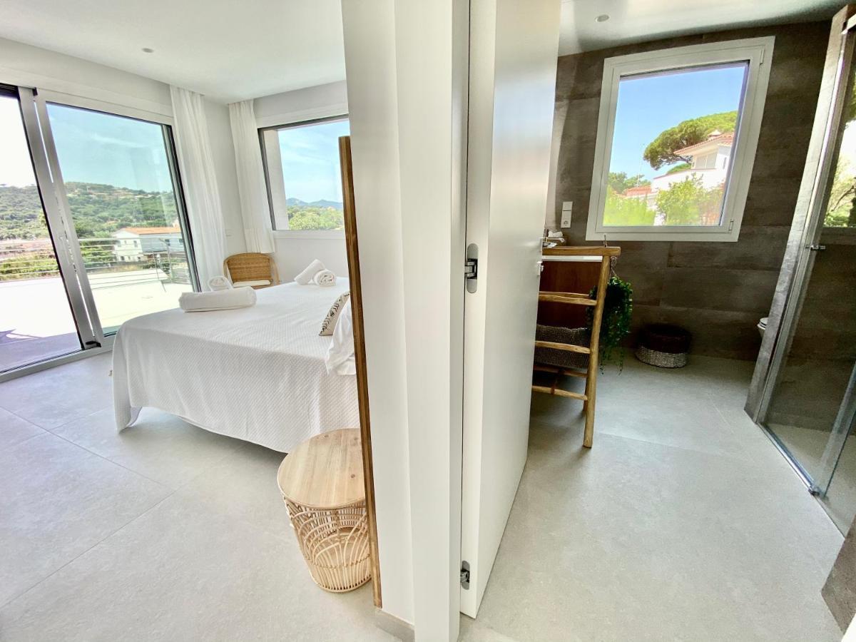 Naramia Sagaro Villa With Poolgarden10 Pax S'Agaro Eksteriør billede